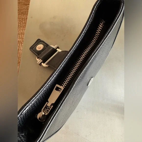 Black Faux Snake Skin Shoulder Bag - Picture 10 of 16